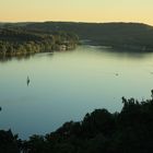 Baldeneysee in Essen im letzten Licht des Tages