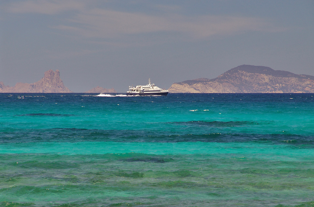 Balearia Trasmapi auf dem Weg nach Ibiza