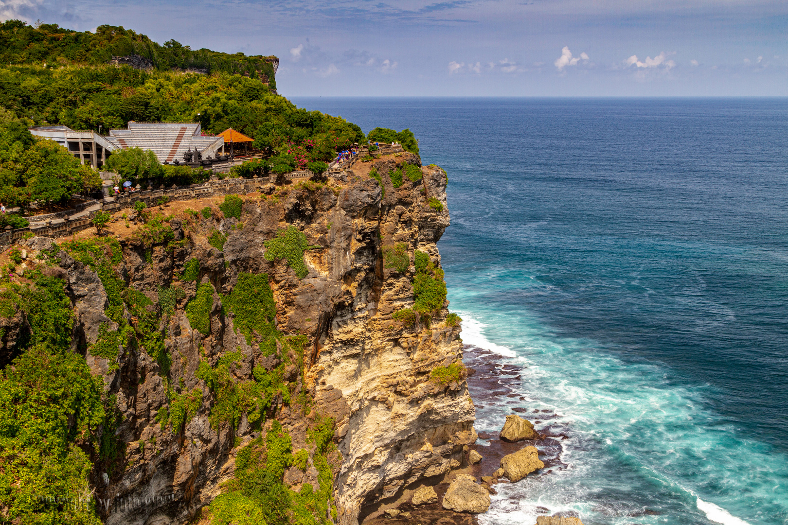 Bali - Steilküste (am Uluwatu-Tempel) 2