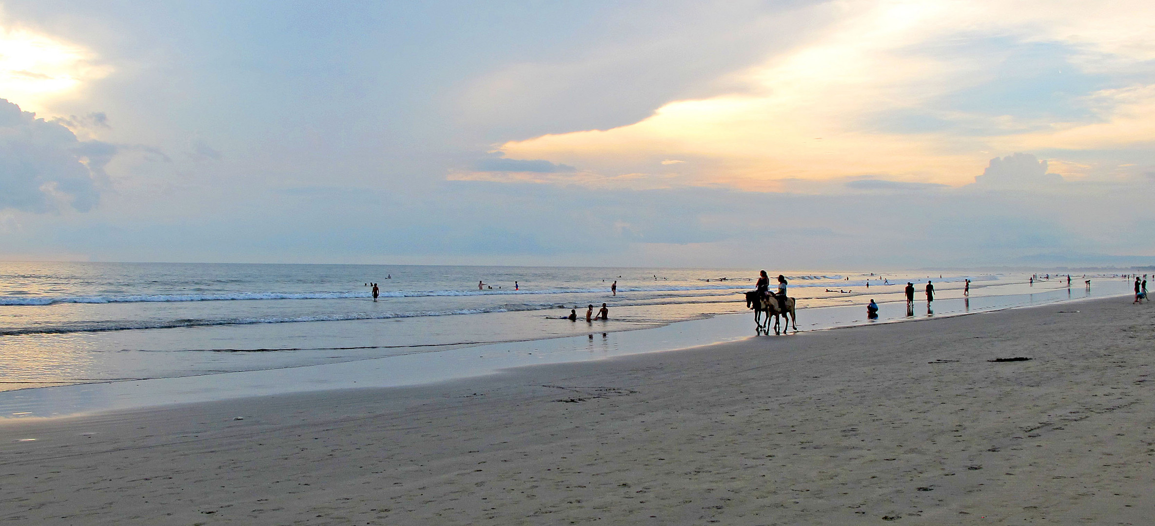 Bali Strand Von Kuta Legian Und Seminyak Foto Bild World Indonesia Strand Meer Bilder Auf Fotocommunity
