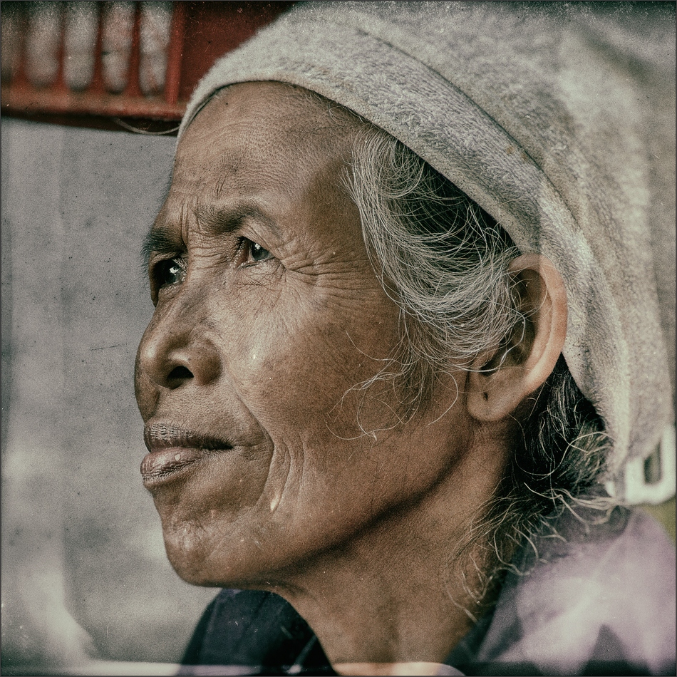 * Balinese market woman.
