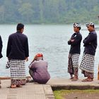 Balinese worshippers in Pura Ulun Danu Bratan