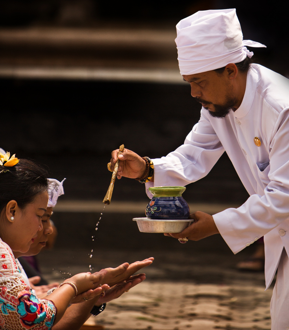 Balinesische Impressionen 2 (Zeremonie im Pura Ulan Danu Bratan)