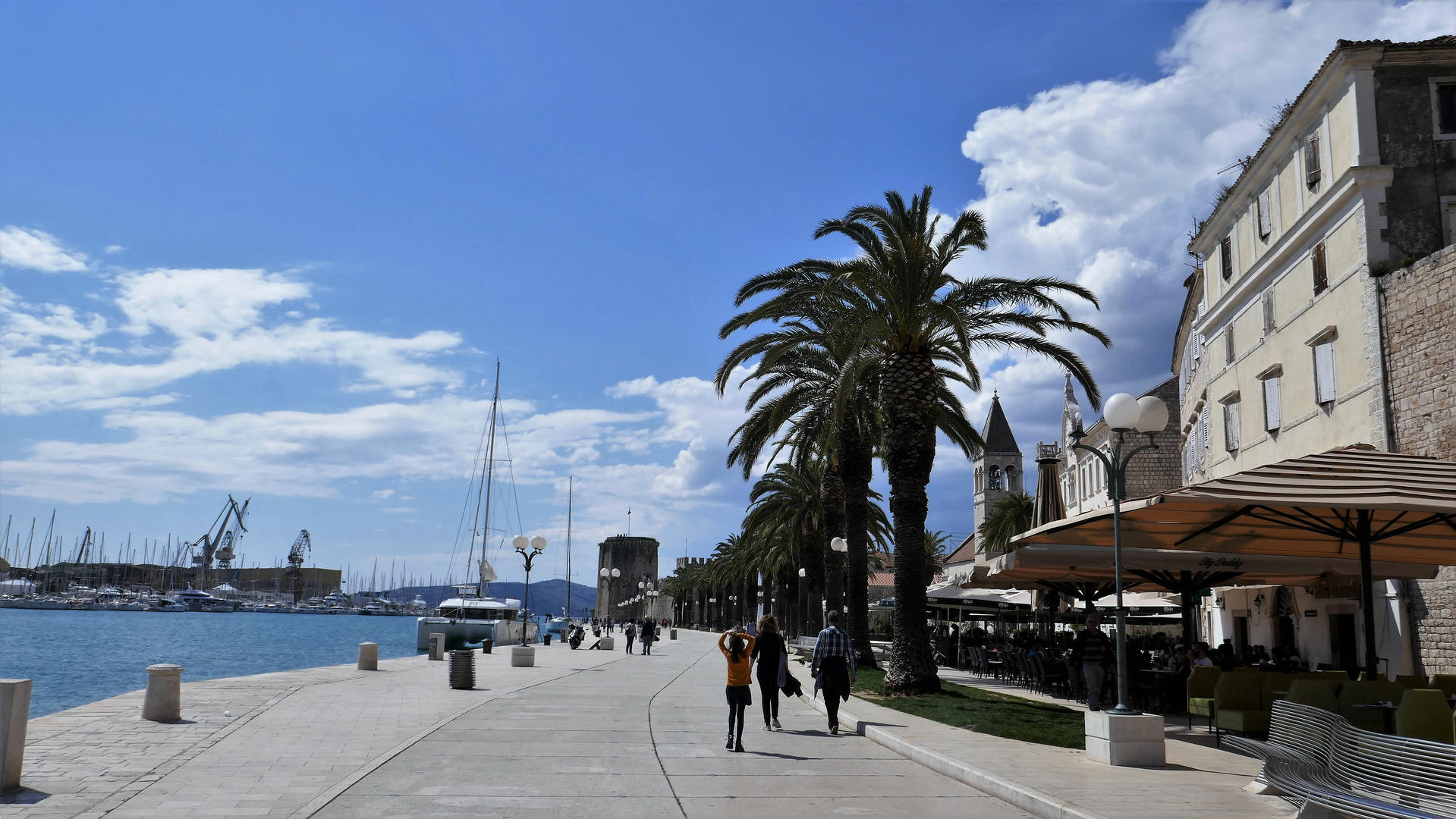 Balkan 37: Trogir Seaside