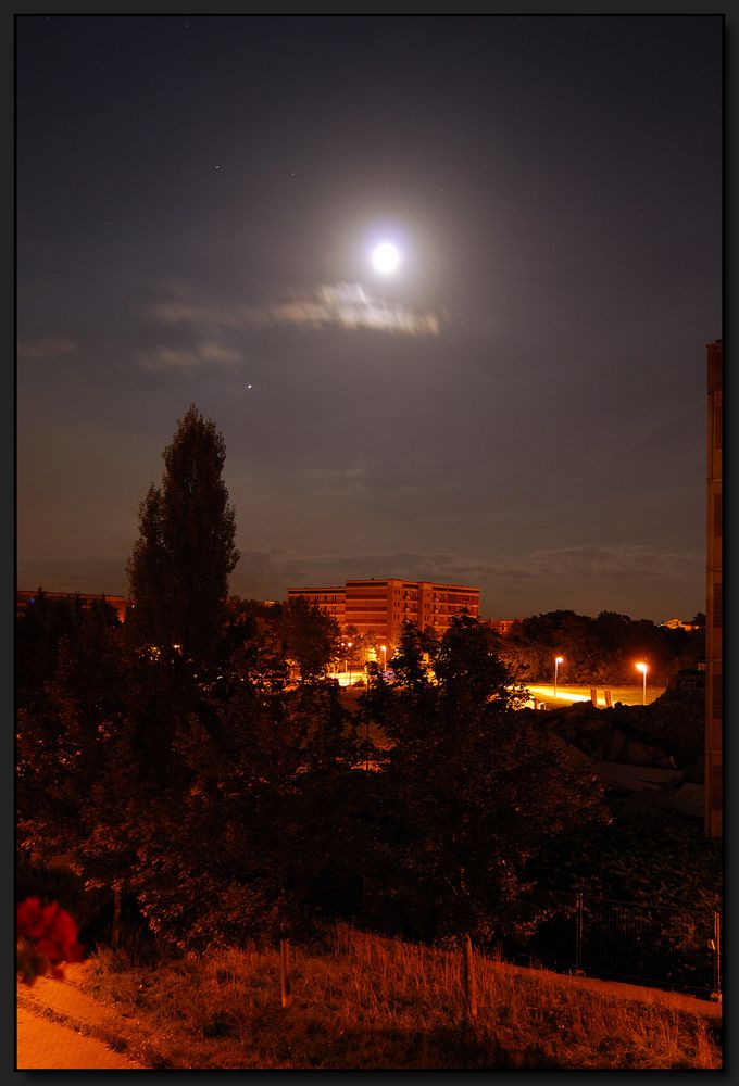 ...Balkonien bei Nacht...