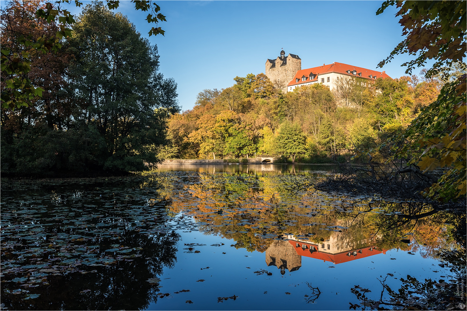 Ballenstedt, Schloss mit Schlossteich