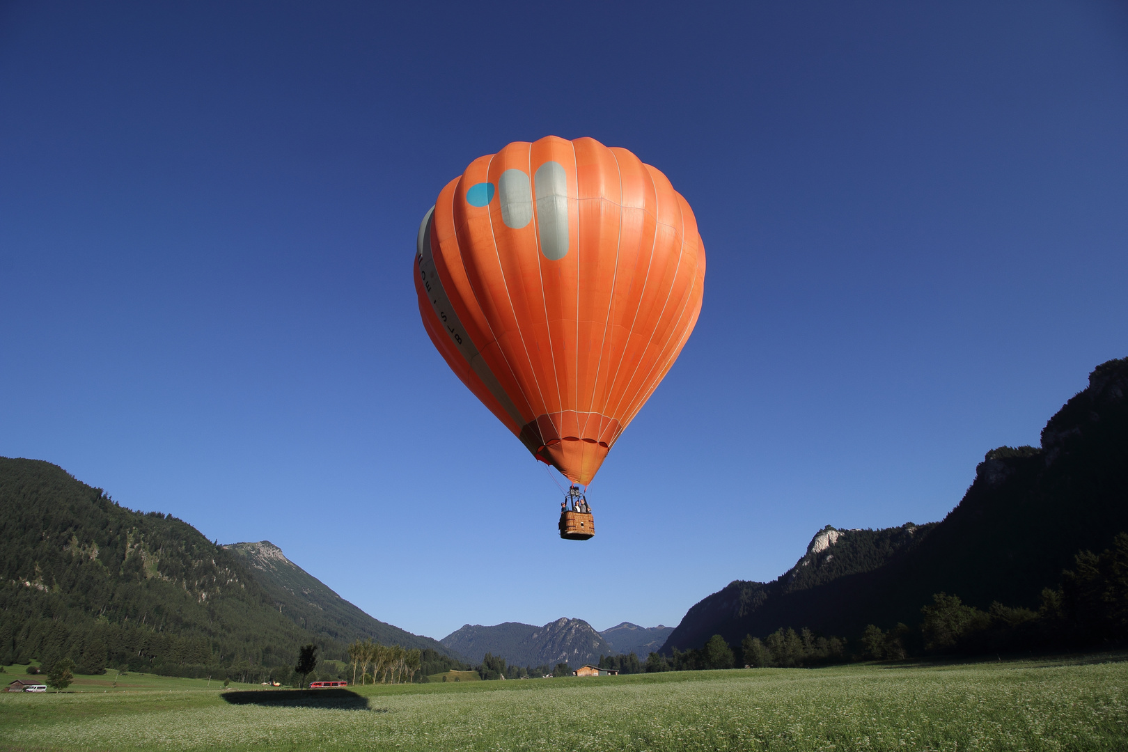 Ballon Aggenstein - kurz vor der landung - 18 7 17 - von Höfen nach Vils