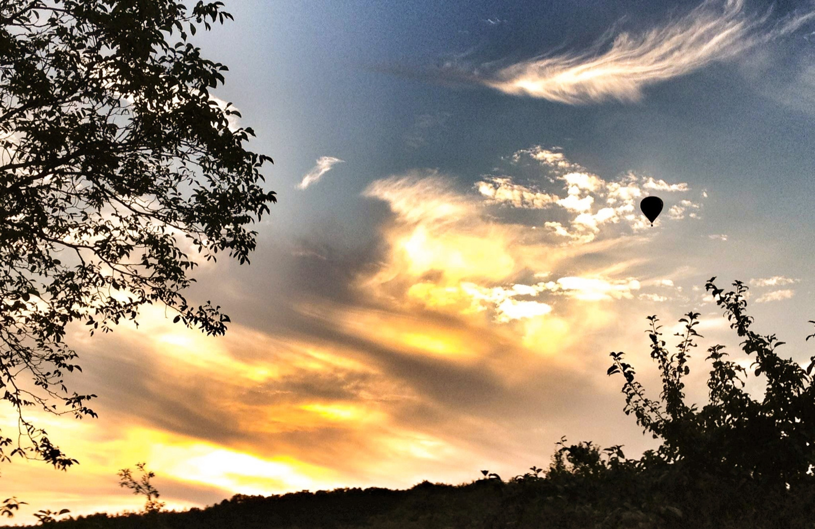 Ballon am Abendhimmel