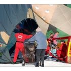 Ballon klar machen zum Start