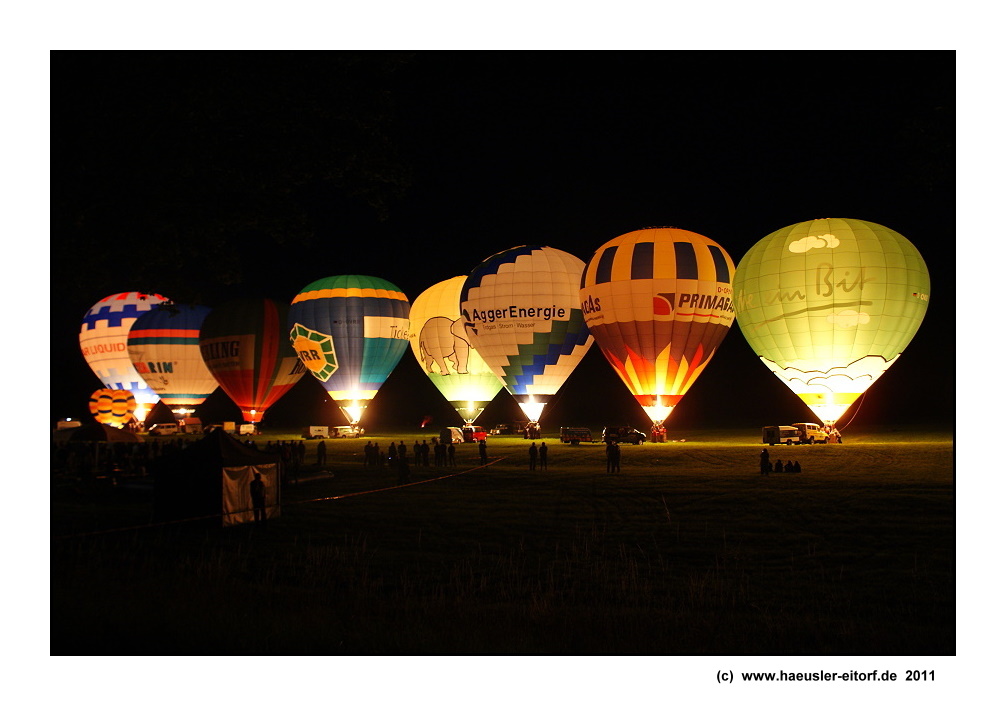 Ballon-Nachtglühen auf den Siegwiesen in Eitorf (7)