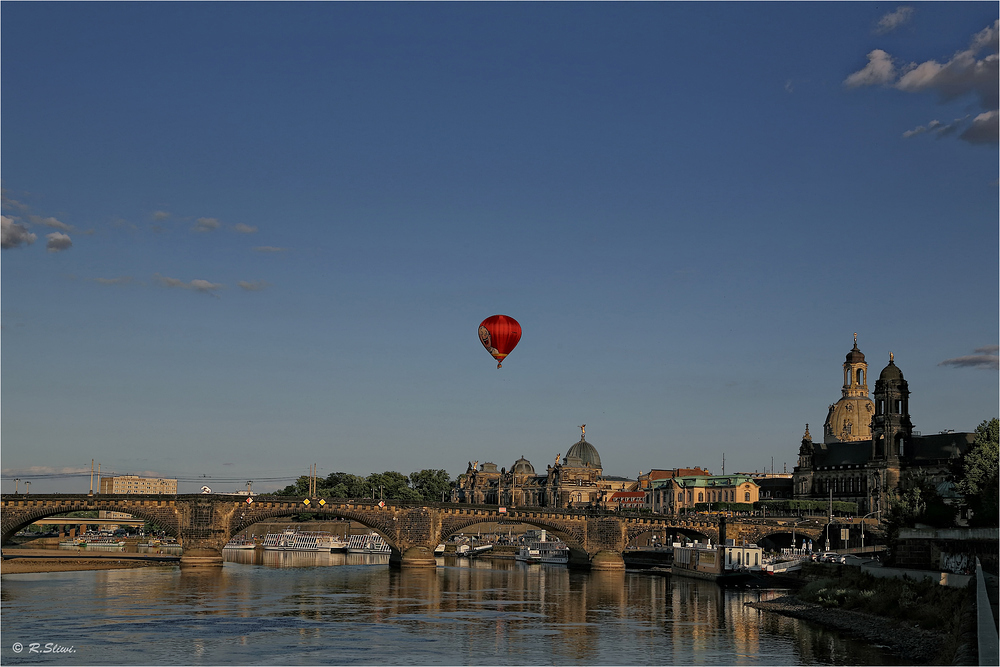 Ballon über Dresden