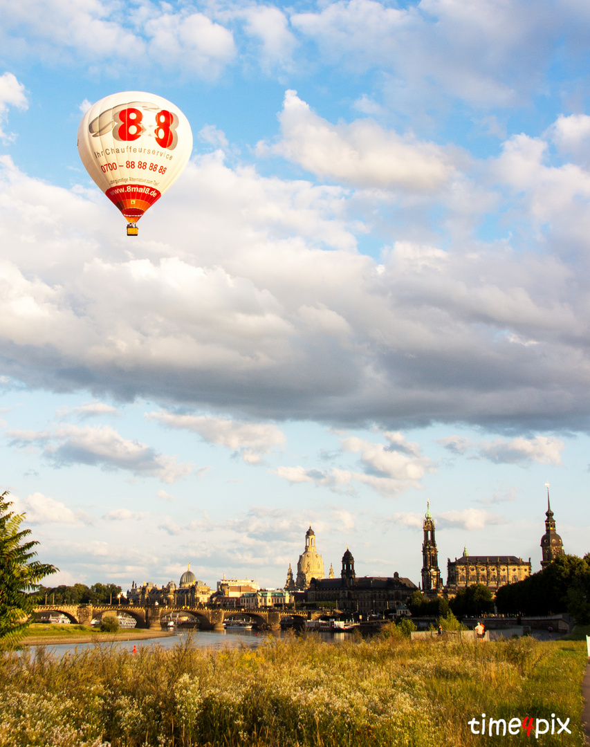 Ballon über Dresden