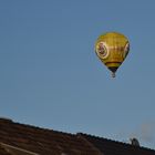 " Ballon " wieder über den Dächern von Hinsbeck