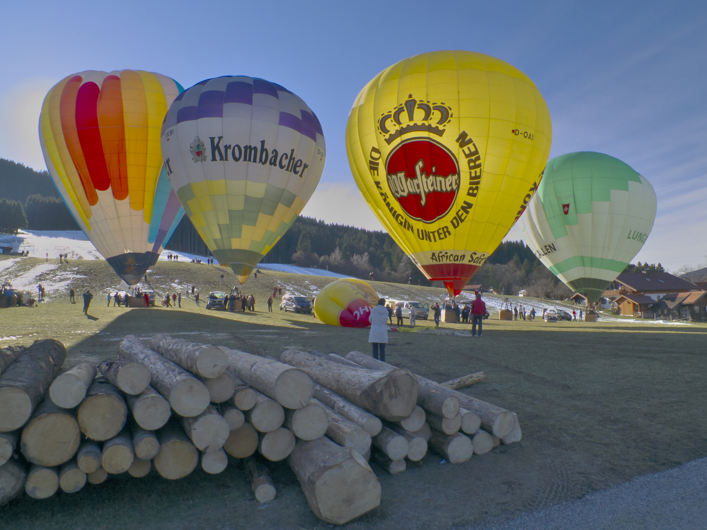 Ballonfahrertreffen zum Vergleich bearbeitet