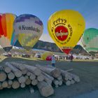 Ballonfahrertreffen zum Vergleich bearbeitet