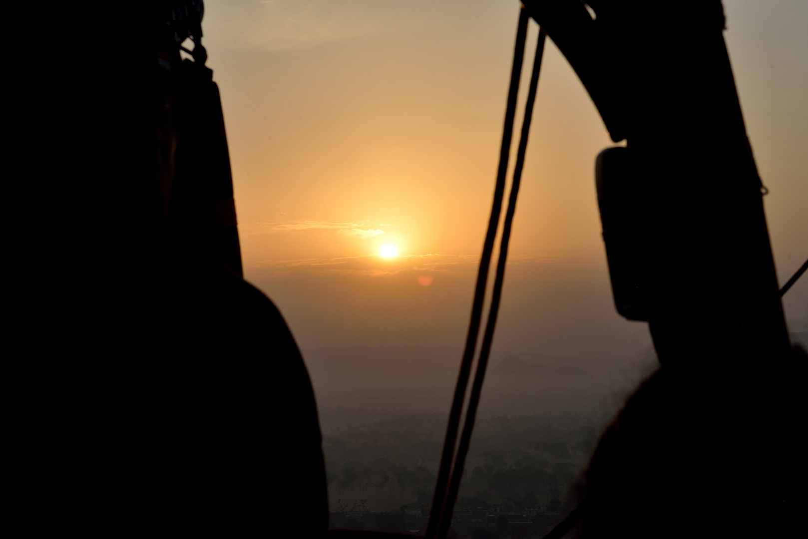 Ballonfahrt 1 bei Sonnenaufgang