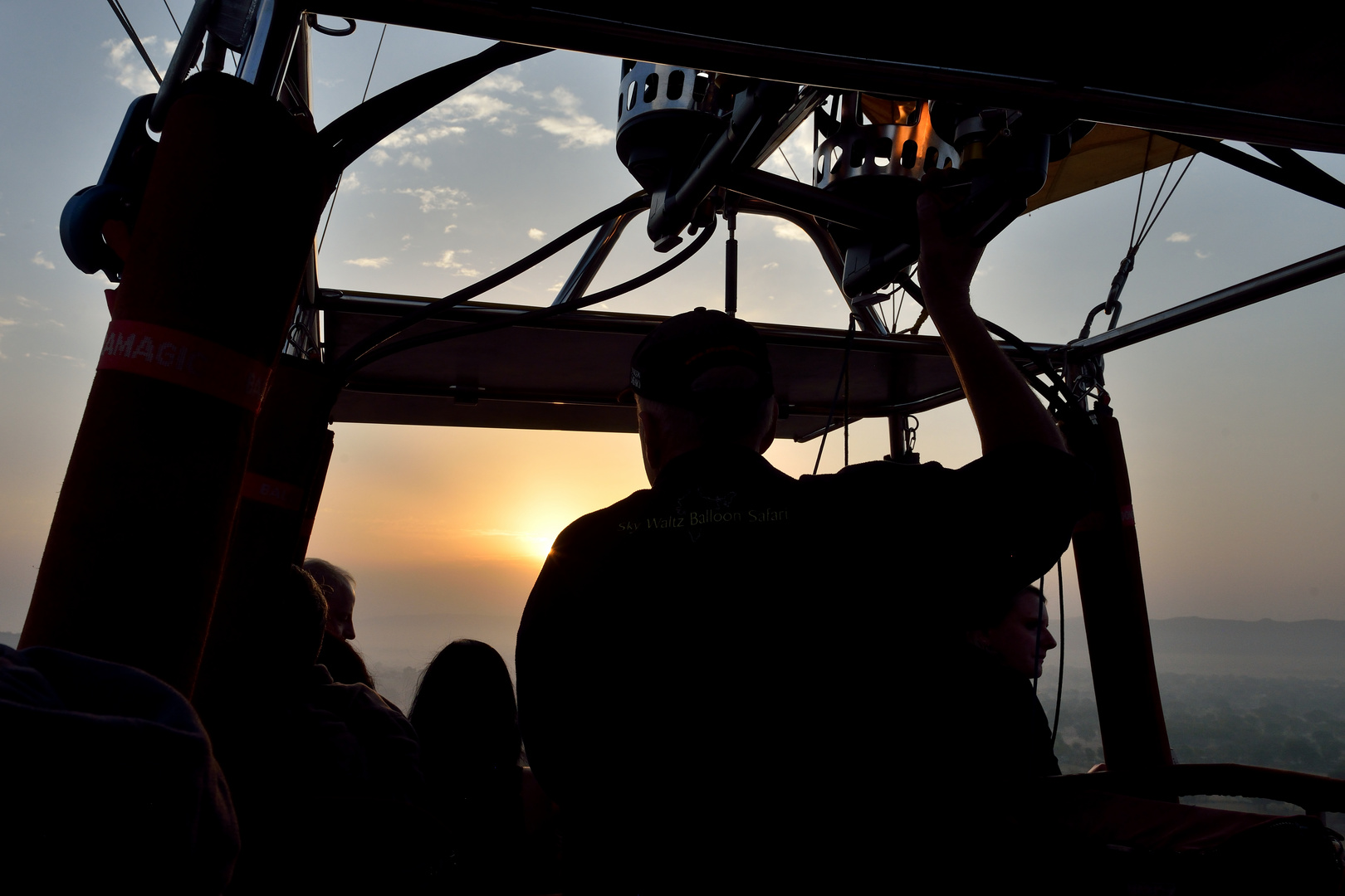 Ballonfahrt 2 bei Sonnenaufgang