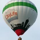 Ballonfahrt am Abend