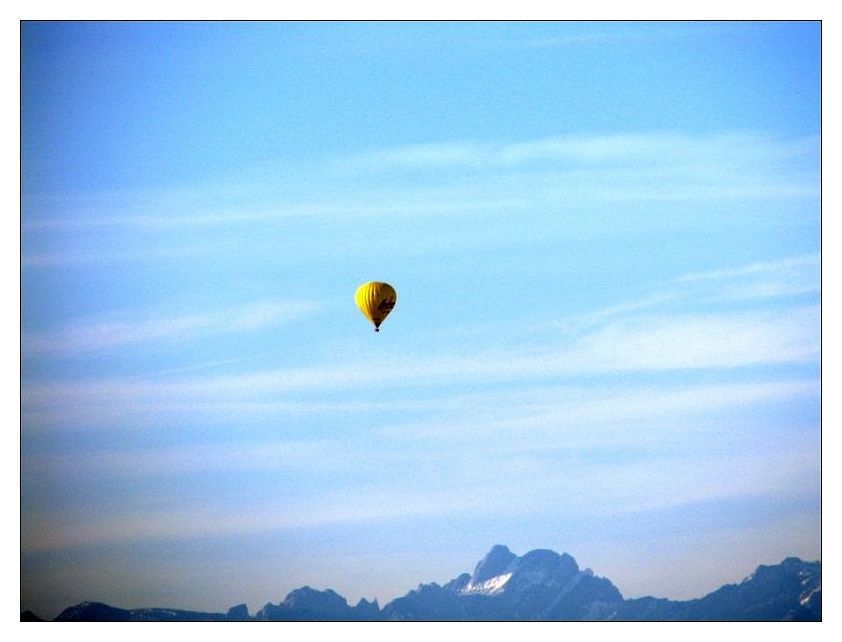 Ballonfahrt am frühen Morgen