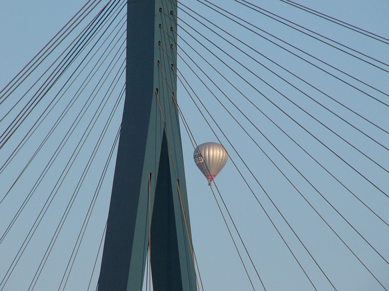 Ballonfahrt hinter Gittern?