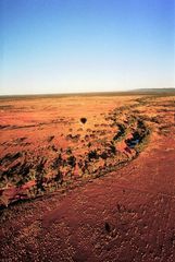 Ballonfahrt über das australische Outback nahe Alice Springs