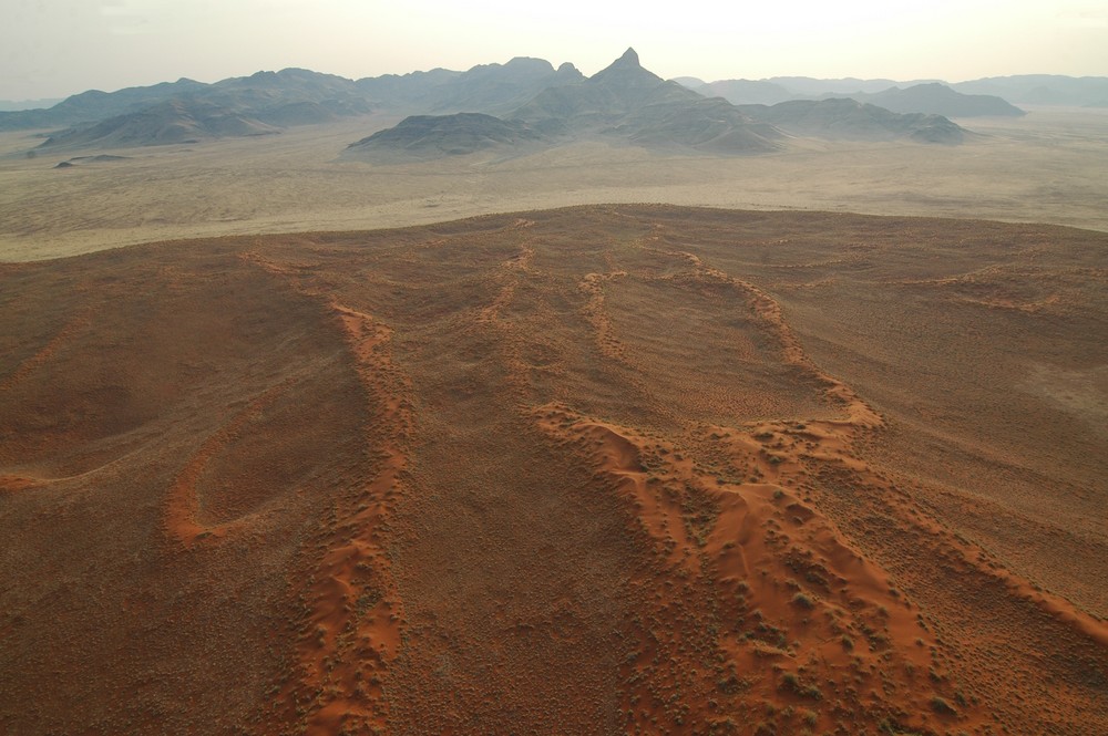 Ballonfahrt über der Namibwüste