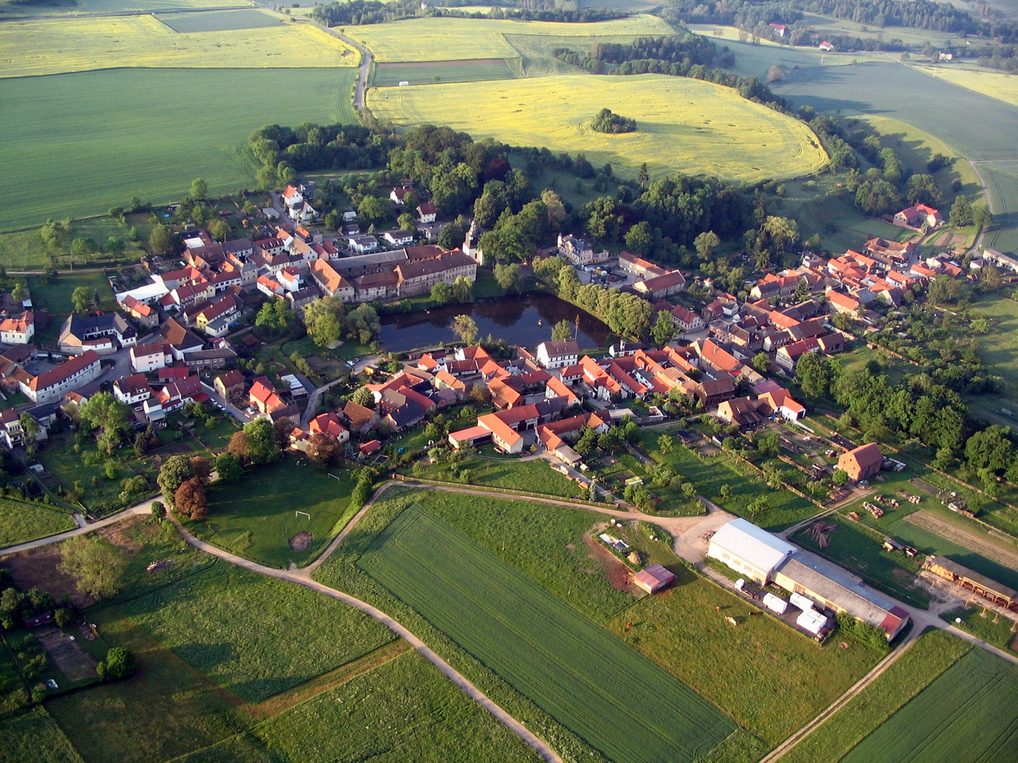 Ballonfahrt über Lausnitz bei Neustadt Ende Mai 2005