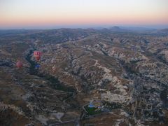 Ballonfahrt übers Rote Tal bei Göreme