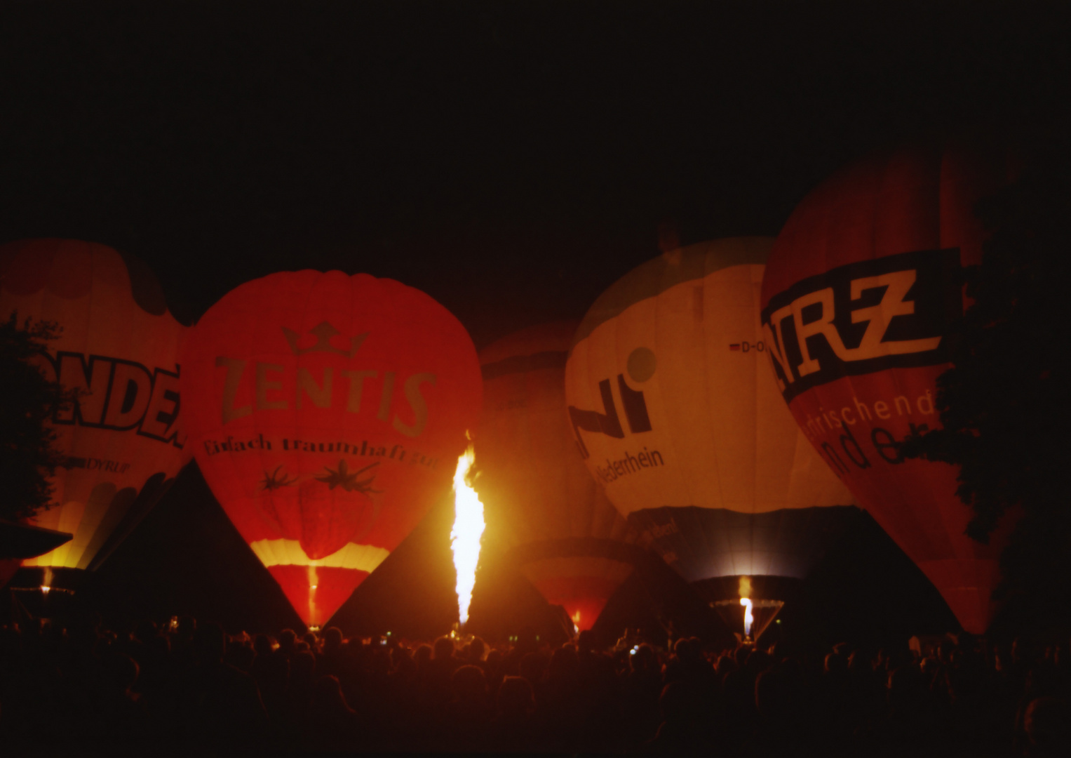 Ballonfestival Moers 2012 Ballonglühen 2