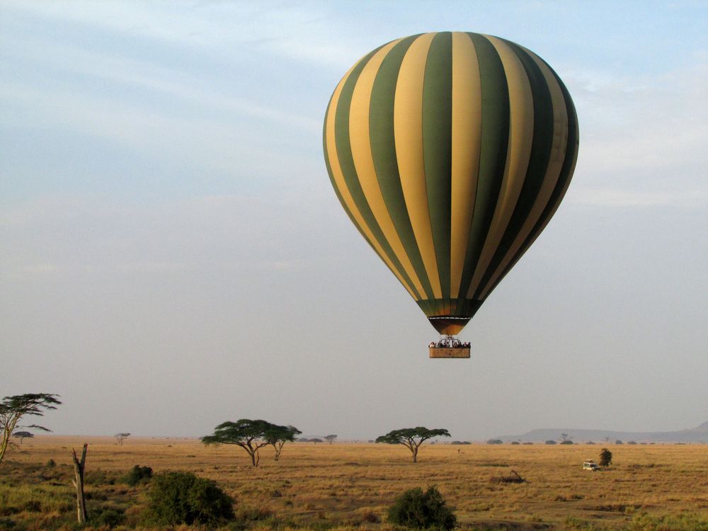 Ballonflug über die Serengeti