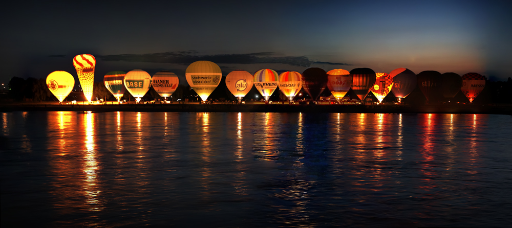 Ballonglühen auf der Rheinwiese