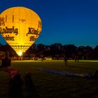 Ballonglühen zur blauen Stunde