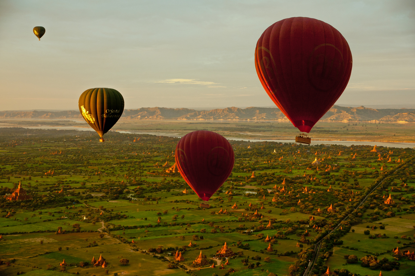 Balloning 2 in Bagan Myanmar.