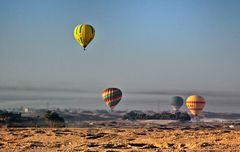 Ballons im Tal der Könige