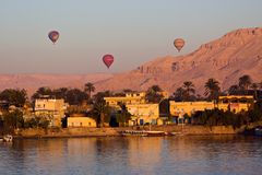 Ballons über Luxor