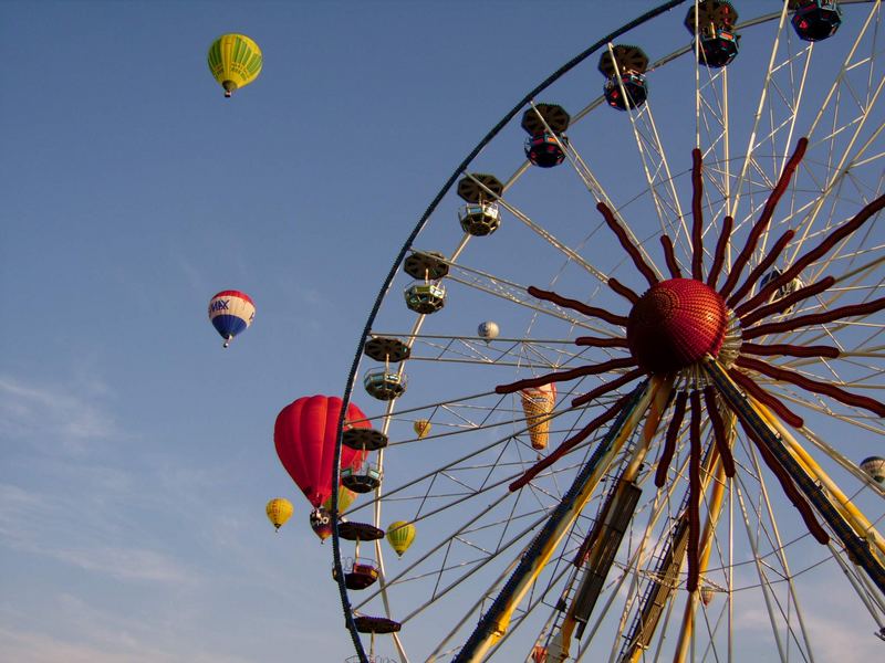 Ballons vs. Riesenrad