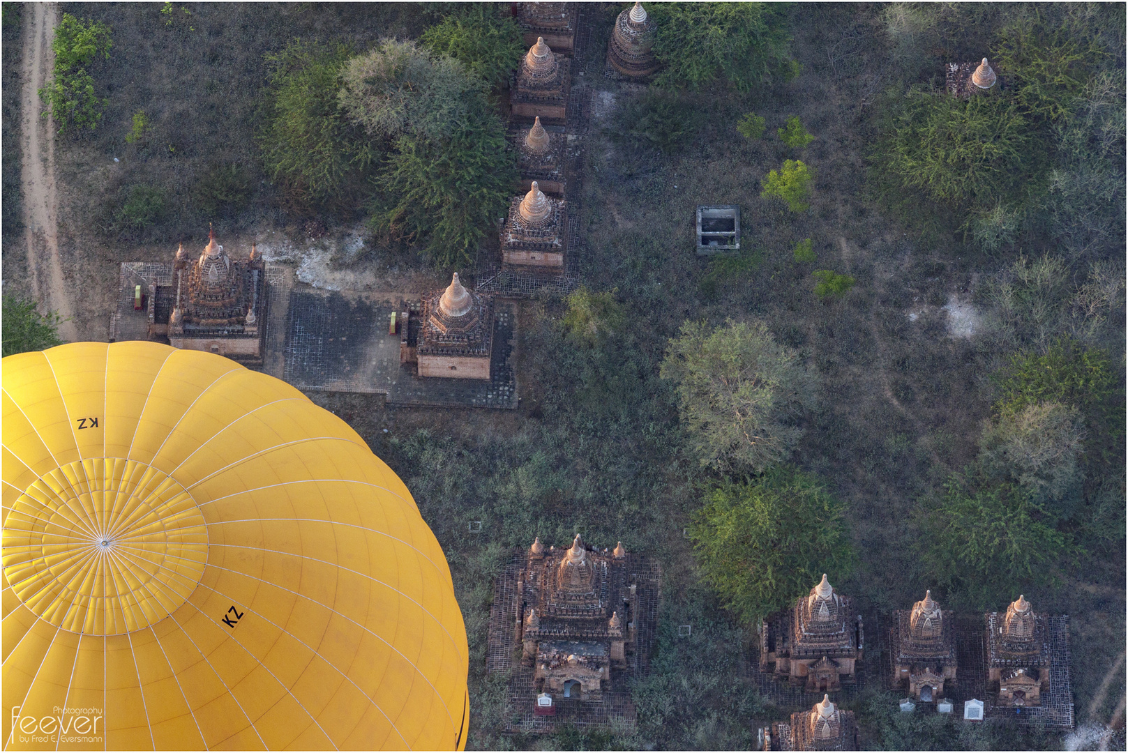 Balloon over Bagan