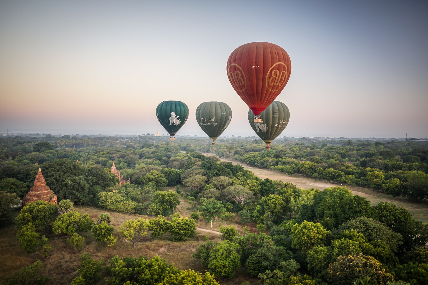 Balloon over Bagan