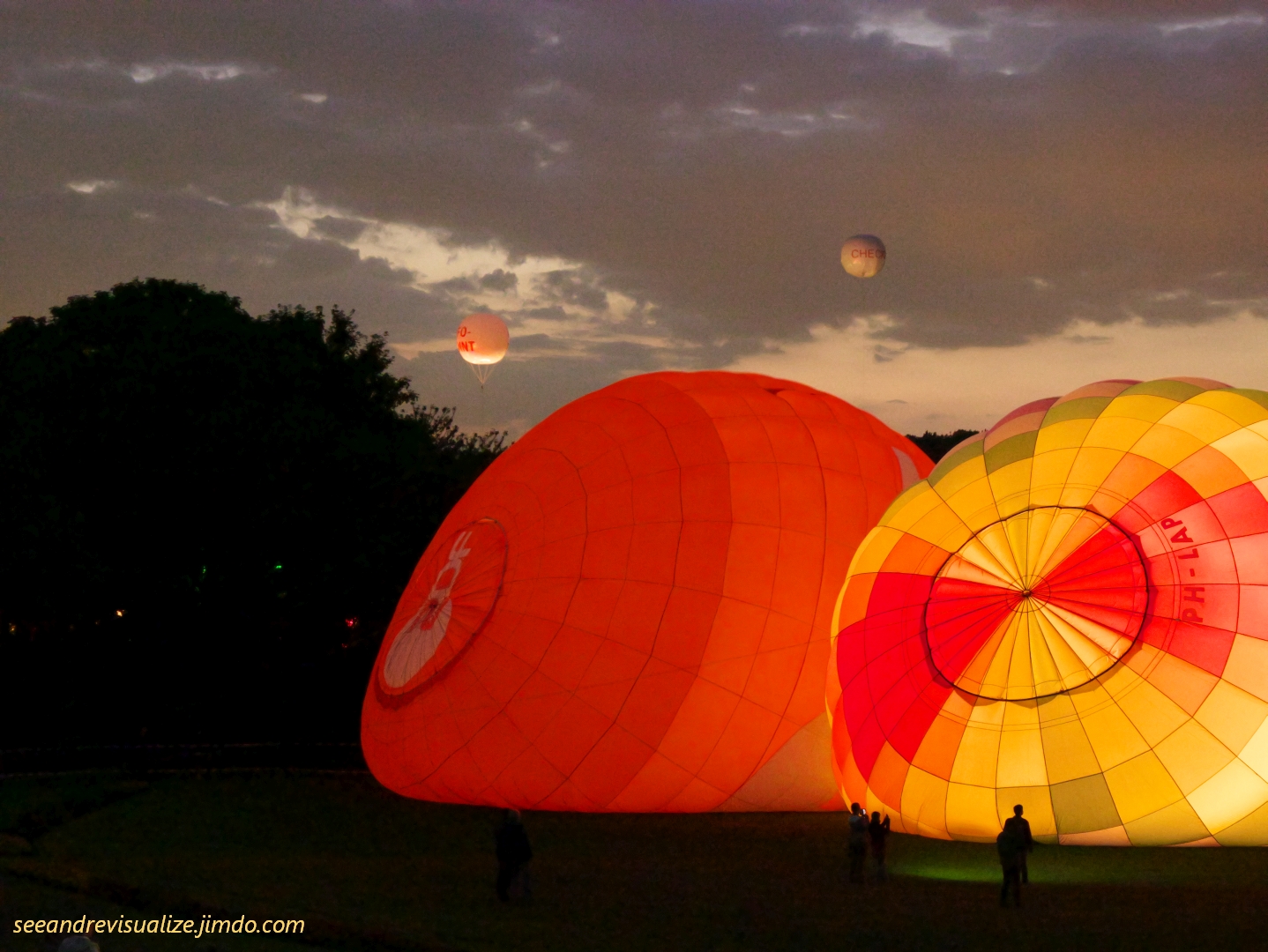 Ballooning Night Glow