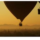 balloons over Bagan