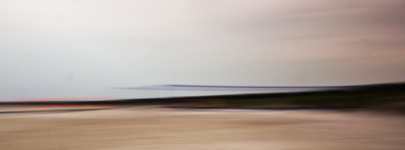 Ballspiel am Strand