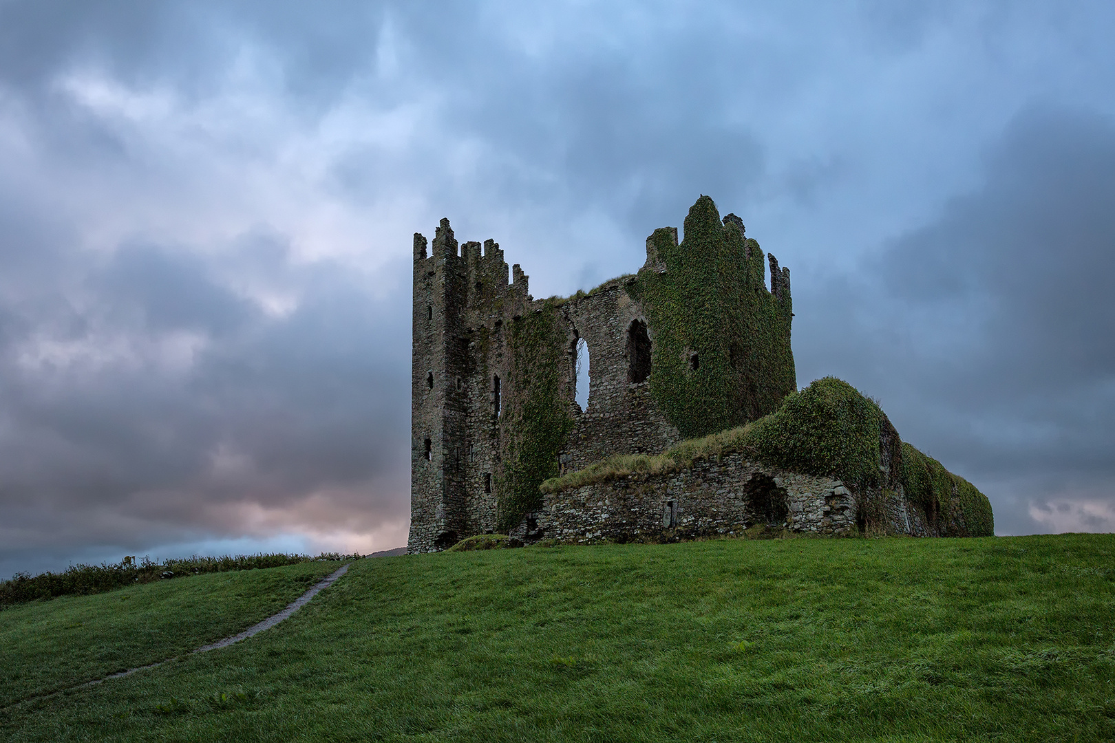 Ballycarbery Castle 