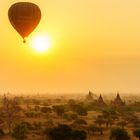 Baloons over Bagan