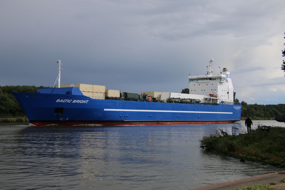 BALTIC  BRIGHT mit besonderer Fracht