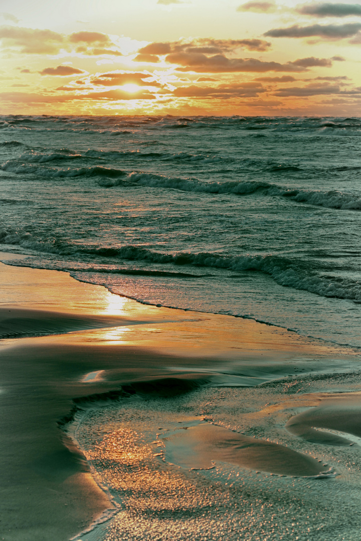 Baltic Sea. Wind. Sunset.2