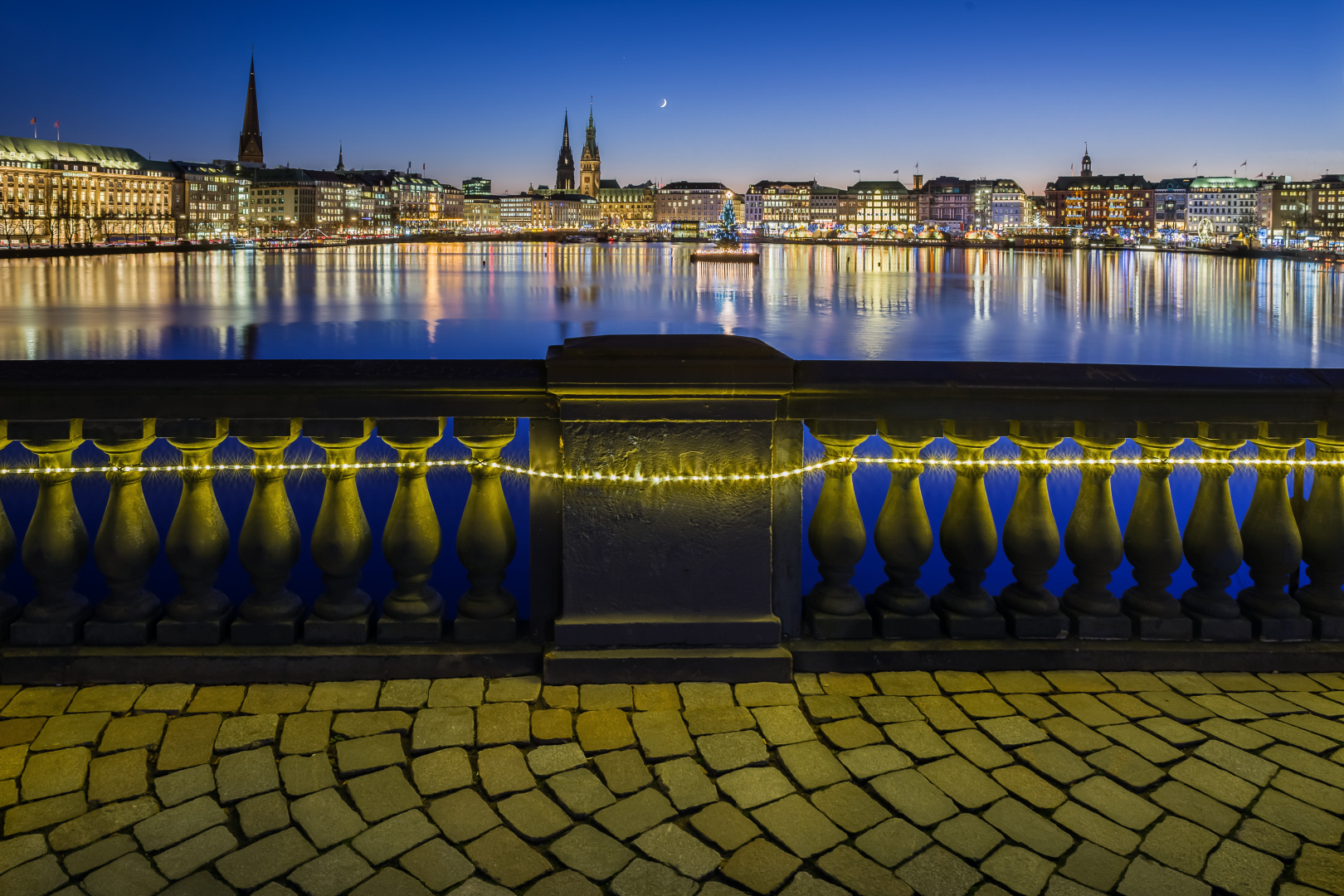 Balustrade Lombardsbrücke