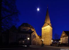 Balve, St. Blasius Kirche - im Mondschein