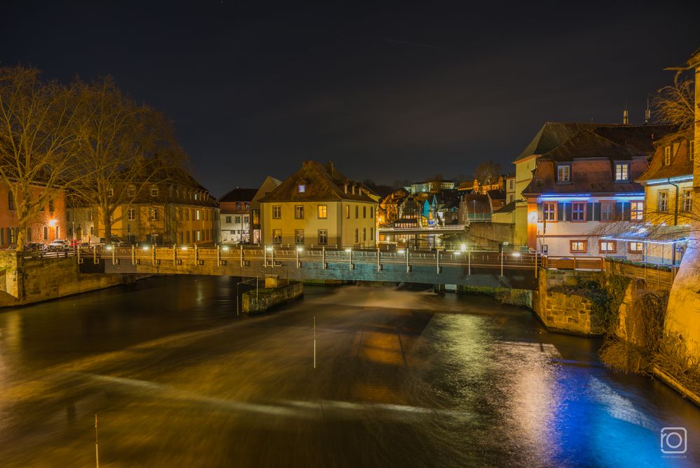 Bamberg bei Nacht - linker Regnitzarm