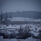 Bamberg spät in der Nacht, noch nicht am Morgen,  mitten im Winter.