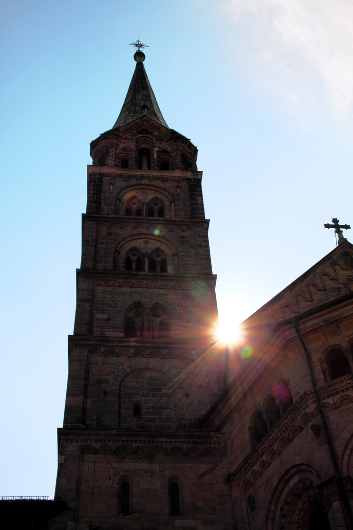 Bamberger Dom im Gegenlicht